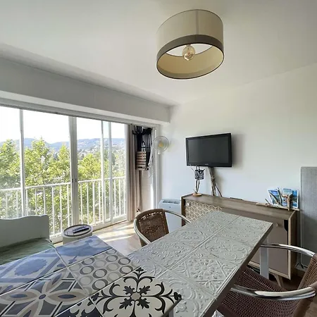 - Acces - Ascenseur - Parking - Fr-1-308-207 * Ле-Лаванду